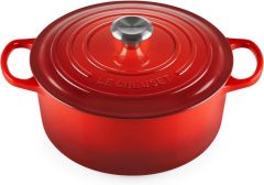 Le Creuset Signature 5.5 qt  Round Dutch Oven - Cerise