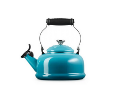 Le Creuset Classic Whistling Kettle - Caribbean
