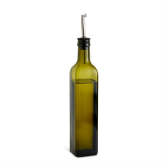 Fantes Cousin Matteo's 17 oz Olive Oil Bottle with Pourer