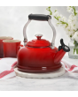 Le Creuset Classic Whistling Kettle - Cerise
