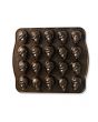 Nordic Ware Skull Bites Cakelet Pan