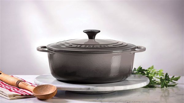 Le Creuset 2.75qt Shallow Dutch Oven - Oyster Grey