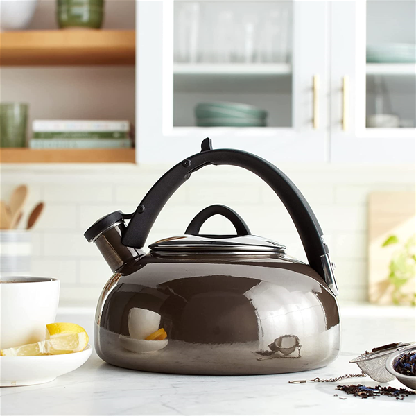 Le Creuset Classic Stainless-Steel Teakettle