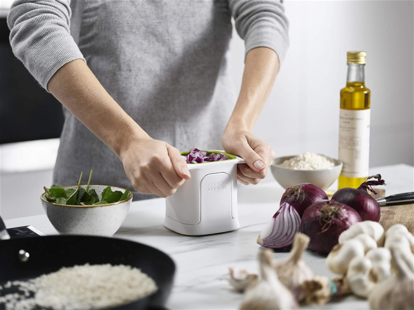 ChopCup™ Vegetable Chopper