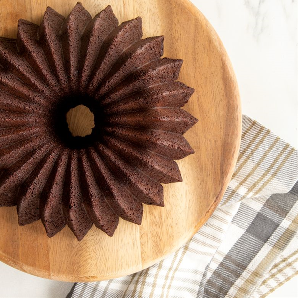 Brilliance Bundt® Pan