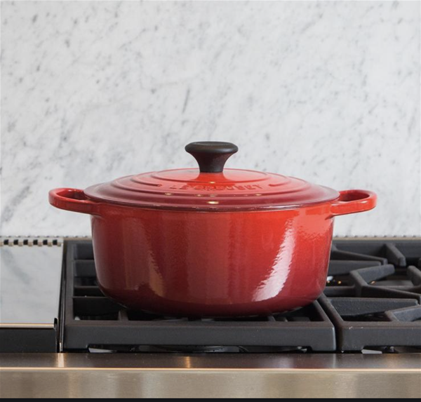 Le Creuset 7.25 qt. Signature Round Dutch Oven - Cerise