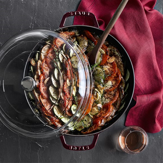 Staub - Cast Iron 3.5-qt Braiser with Glass Lid - Grenadine