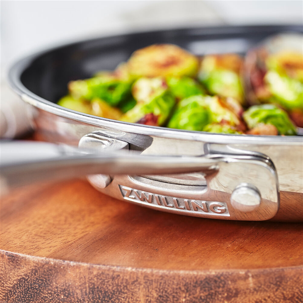 Zwilling Clad CFX Ceramic Nonstick Skillet