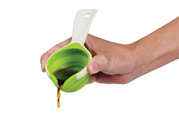 SleekStor Pinch + Pour Collapsible Measuring Cups