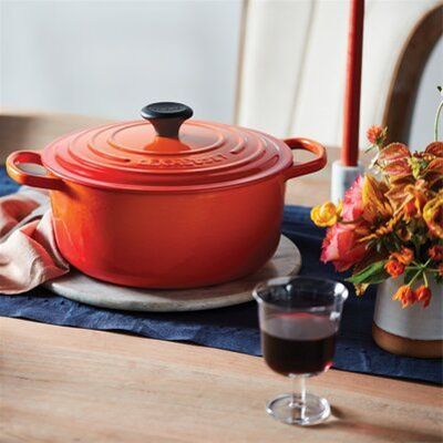 Le Creuset Signature Round Dutch Oven - Flame