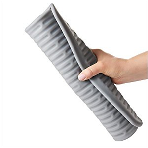 https://www.cookshopplus.com/storefront/catalog/products/Enlarged/4rdAdditional/large-silicone-dish-drying5.jpg