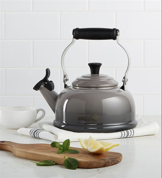 Le Creuset Whistling Kettle