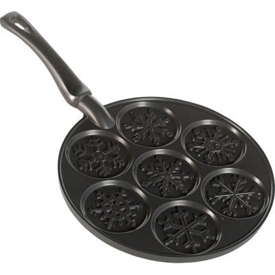 Nordic Ware Falling Snowflakes Pancake Pan