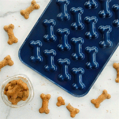 Nordic Ware Puppy Love Pet Treat Pan