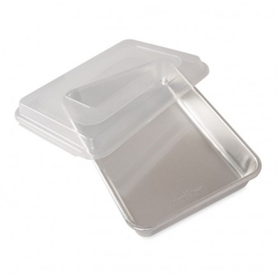 Nordic Ware Rectangular Cake Pan with Lid 