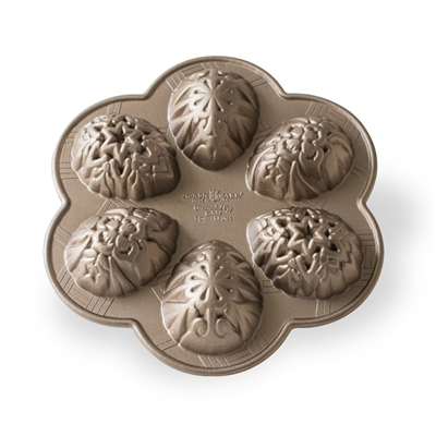 Nordic Ware Cakelet Pan - Ornamental Egg