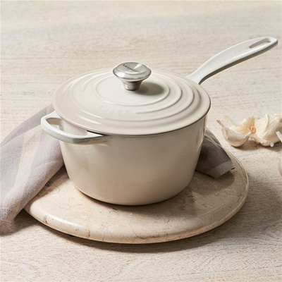 Le Creuset Signature 2.25 qt Saucepan - Meringue 