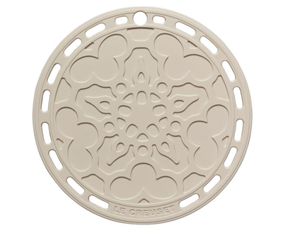 Le Creuset Silicone French Trivet - Meringue