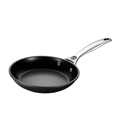 Le Creuset Toughened Nonstick Pro 8" Fry Pan