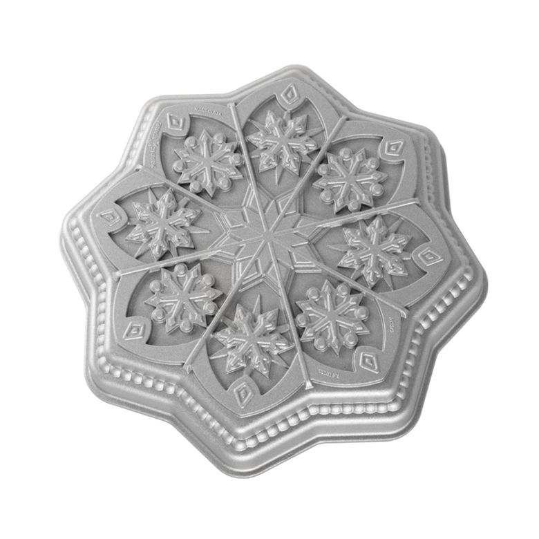 Nordic ware snowflake pan top
