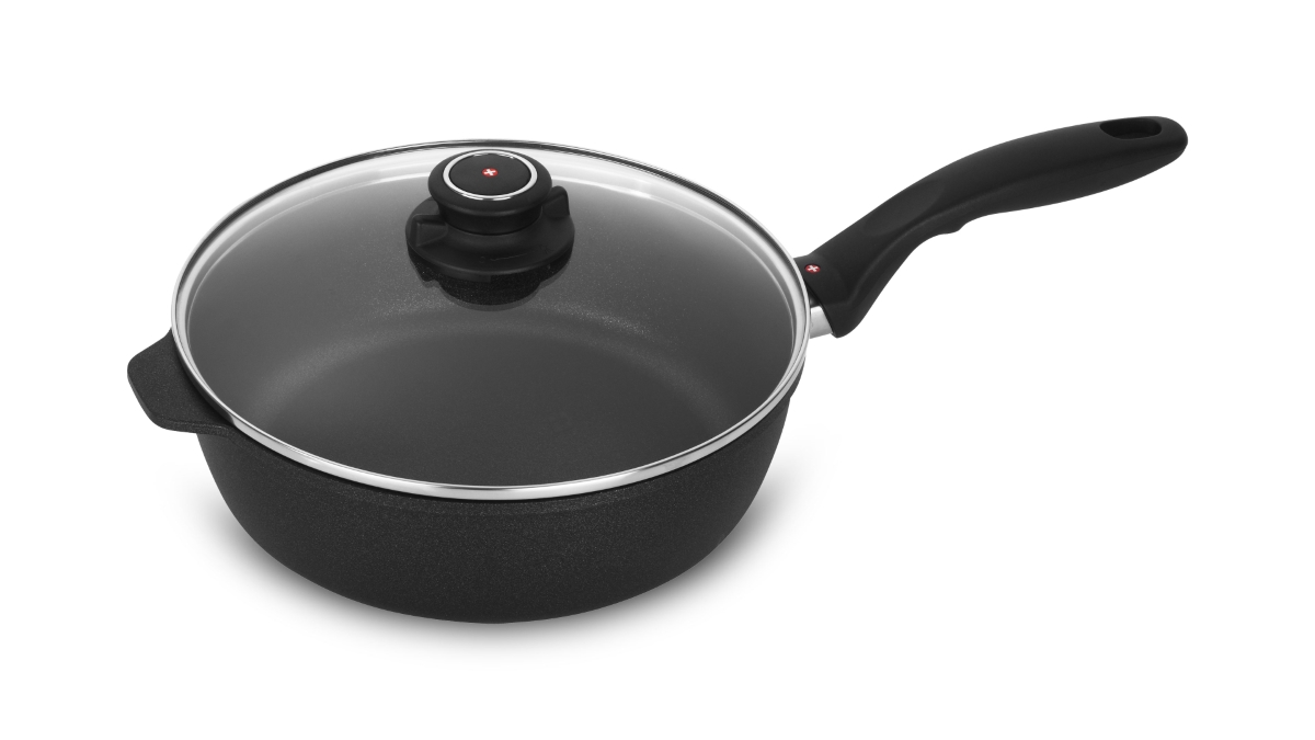 XD Nonstick 9.5 Fry Pan with Lid