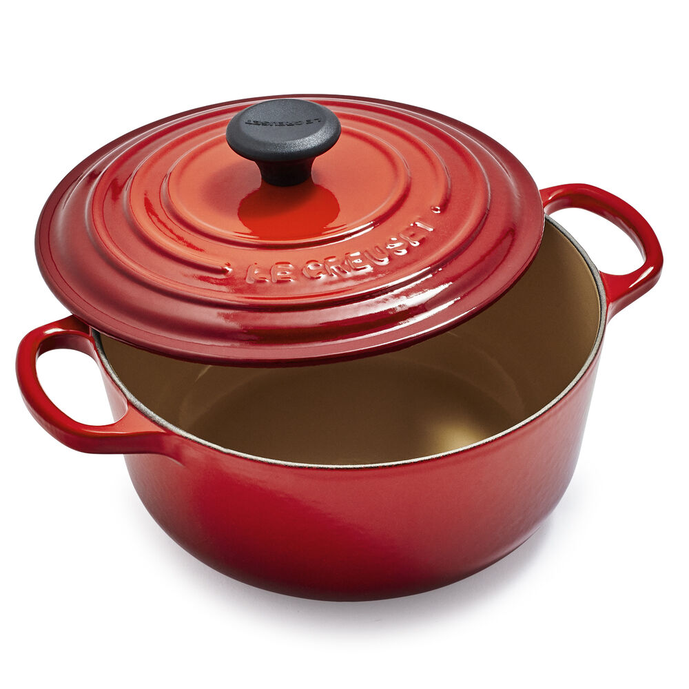 le creuset Signature 7.25-Qt Round Dutch Oven - Cerise