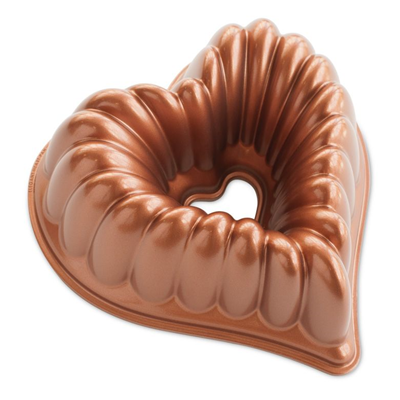 Nordic Ware Elegant Heart Bundt Cake Pan