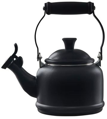 Le Creuset Demi Kettle - Matte Black 